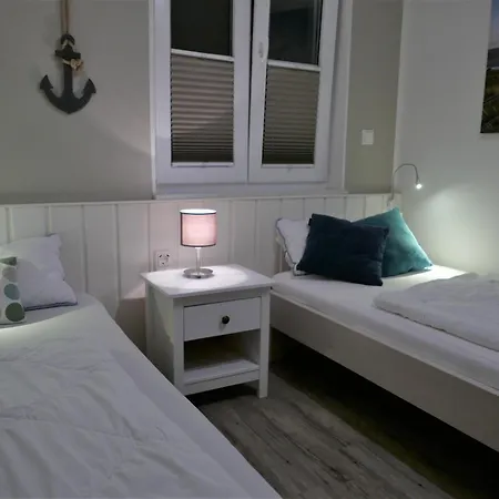 Reethaus Lise - Familienfreundlich Mit Strandkorb, Kamin Und Bollerwagen - 12 Gehminuten Zum Laengsten Ruegens Holiday home *