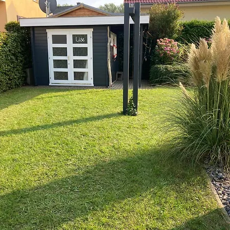 Reethaus Lise - Familienfreundlich Mit Strandkorb, Kamin Und Bollerwagen - 12 Gehminuten Zum Laengsten Ruegens Holiday home Glowe